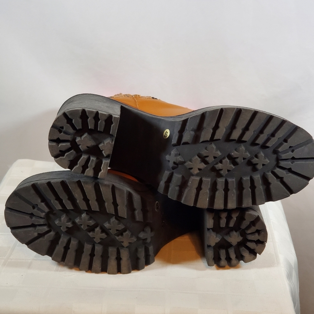 Free People Platform Boots NWOT'S - Picture 7 of 10